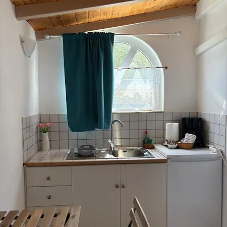 Holiday home Studio Apartments
